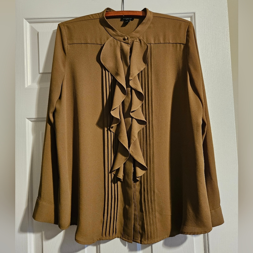 Ann Taylor Petite Button Down Blouse. - Picture 6 of 9